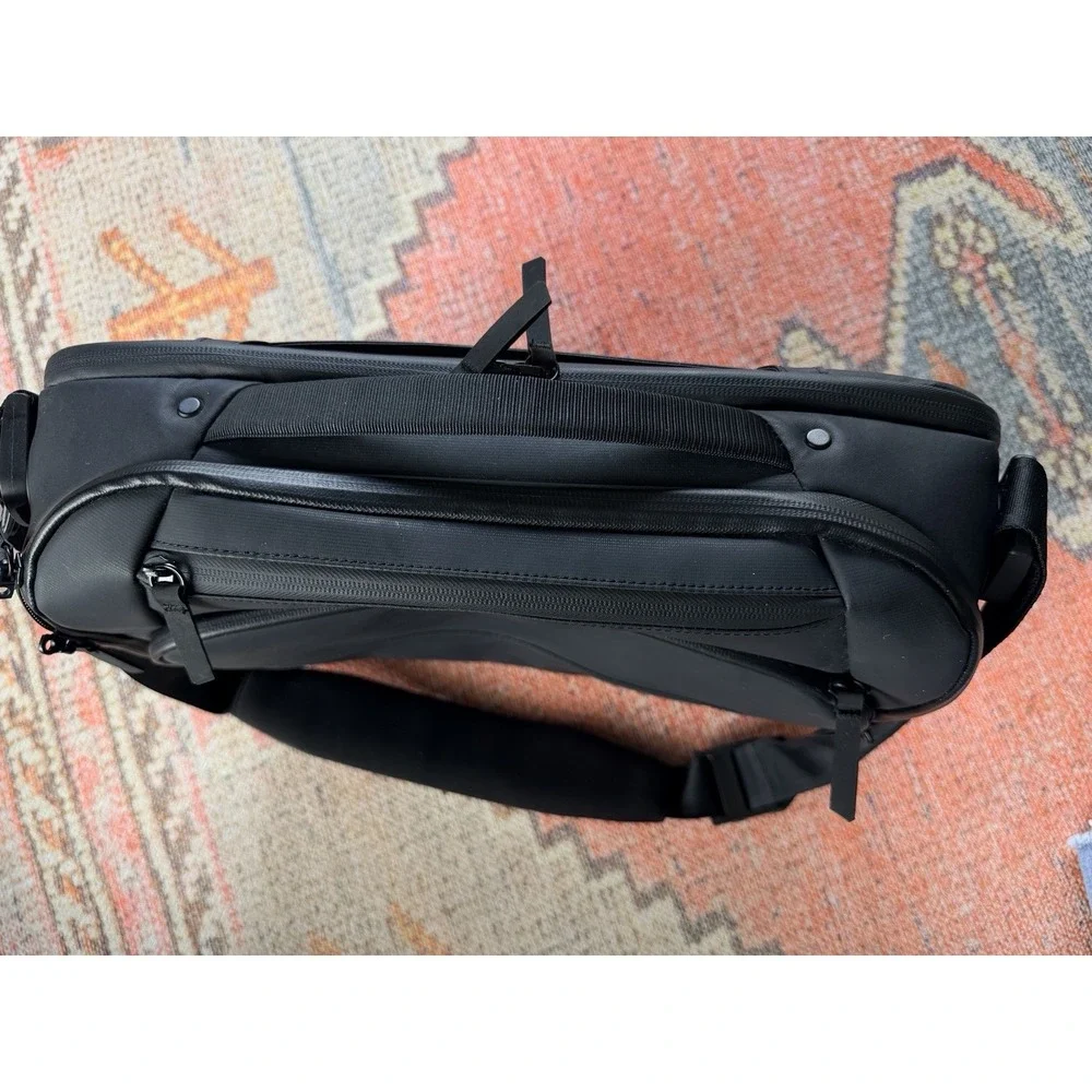 NOMATIC Messenger Bag V2 Laptop‎ Work Organizer Bag Briefcase RFID Black